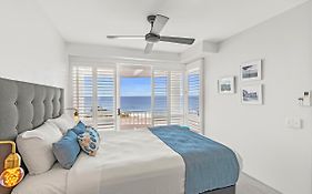 La Mer Sunshine Beachfront